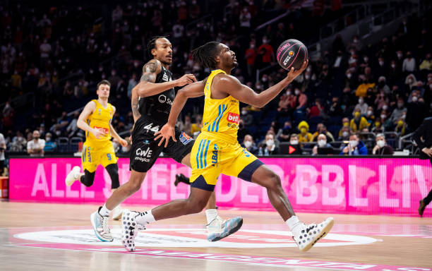 的场上嗅觉 的场上嗅觉