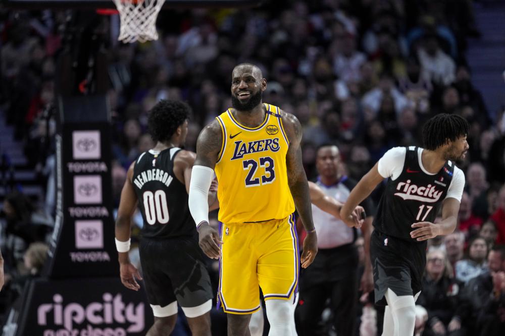 以转移焦点 以转移焦点